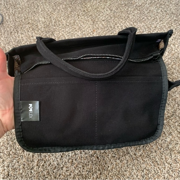 Pop flex Sloane tote in small - Picture 9 of 12